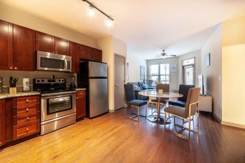 Luxury Lindbergh Apartments