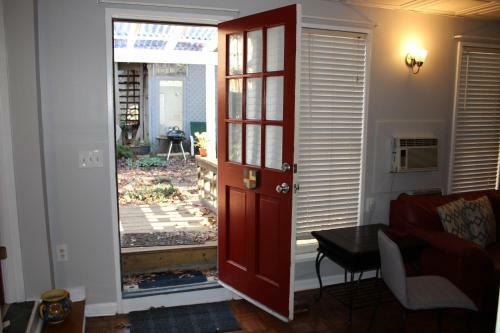 Midtown 589 By Homecomfortstay