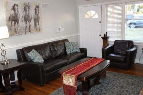 Buckhead 2155 By Homecomfortstay