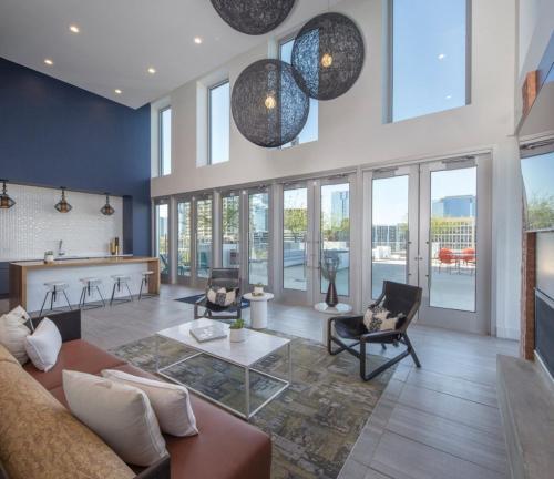 Apartamentos Luxury Downtown Rooftop Pool 2bdr 2bath