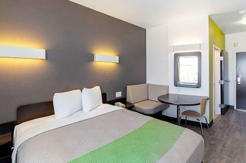 Hotel Motel 6 Austin Airport