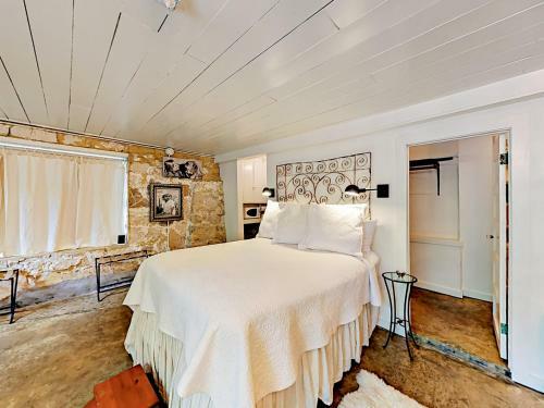 Boutique Studio 1805