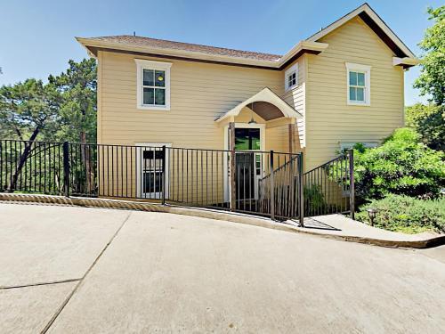 805 The High Road Home