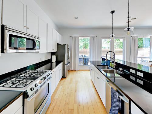 2205 Thornton Rd Home Unit A