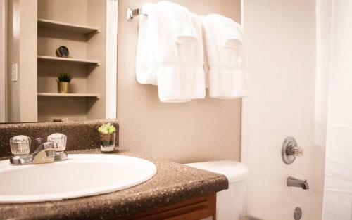 Dormigo Ranch Apartment 1