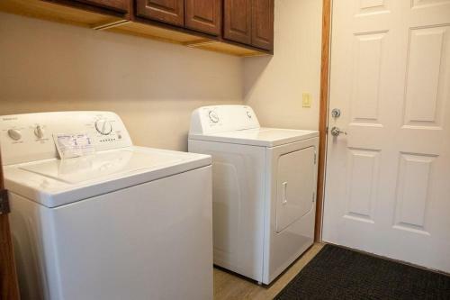 6 Chambertin Townhomes Townhouse