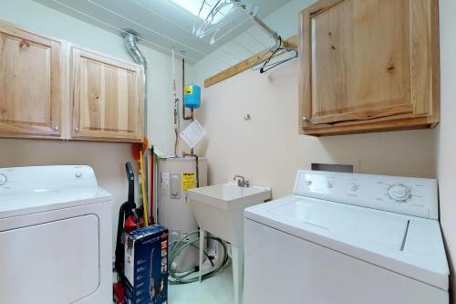 Lark Court Townhome
