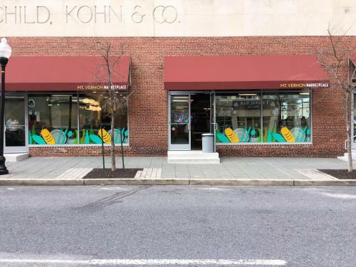 Apartamento Centrally Located Condo W/ Parking