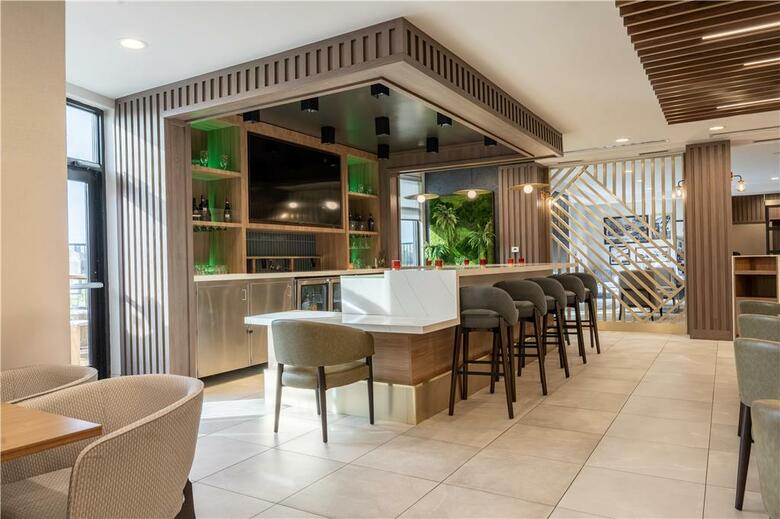 Hotel Doubletree By Hilton Fort Worth Fossil Creek