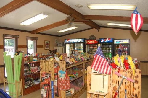 Indian Lakes Camping Resort