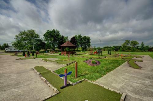 Indian Lakes Camping Resort