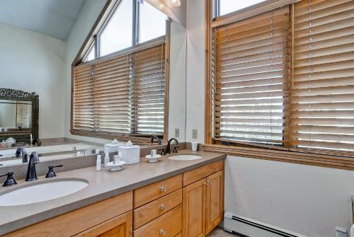 Apartamento Stonegate Townhomes 03