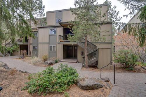 Ski House 111