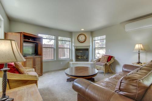 The Heyburn Cottage (downstairs)