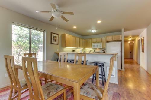 The Heyburn Cottage (downstairs)
