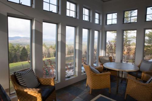 Vacation: Paradise Retreat