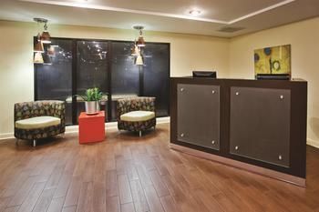 Hotel Wingate Inn - Florence