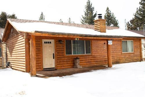 Cozy Bear Retreat