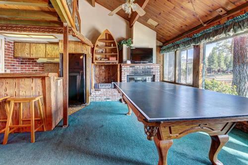Mallard Bay Lakefront Retreat
