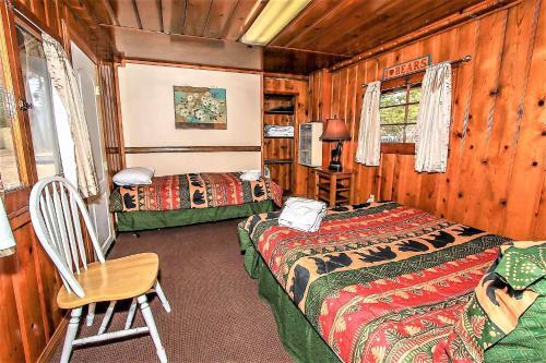 0452-shore Acres Lodge Unit 100 To Unit 111