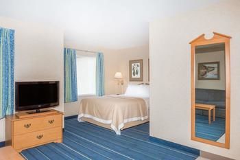 Hotel Days Inn And Suites Bridgeport