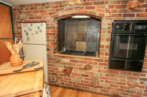 1745 - Quail's Nest Home
