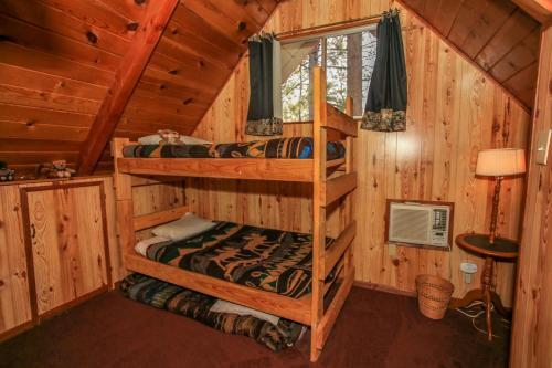 1745 - Quail's Nest Home