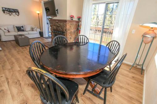 ~bear Mountain Chalet #639~