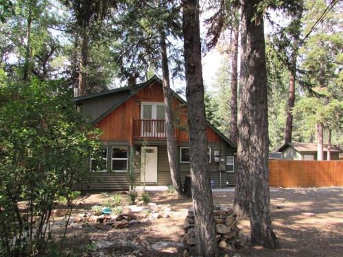 017 Moonridge Memories Cabin