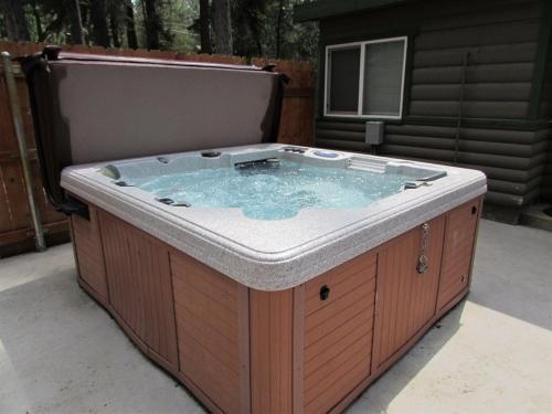 017 Moonridge Memories Cabin