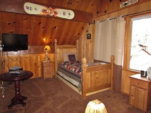 069 Log Vista Home
