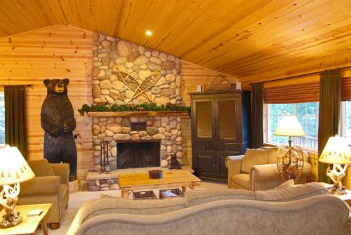 All About Fun Impeccable Eagle Point Log Home