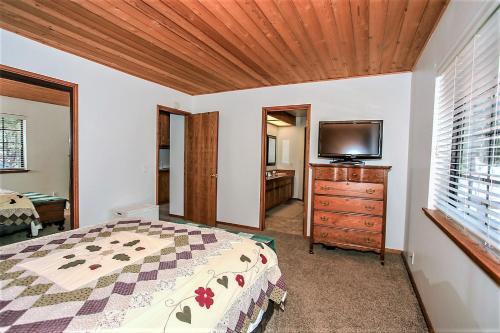 1758 - Slice Of Paradise Home