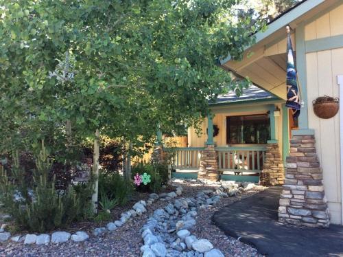 041 Snowcrest Home