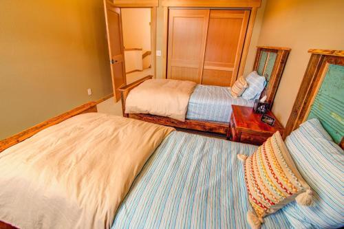 Spanish Peaks Condo 20