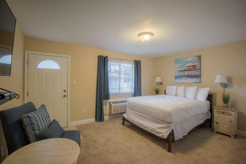Oak Shores Studio 4 Apartment