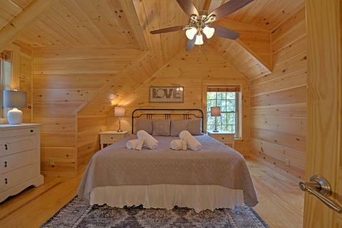 High Top Mountain Lodge Cabin