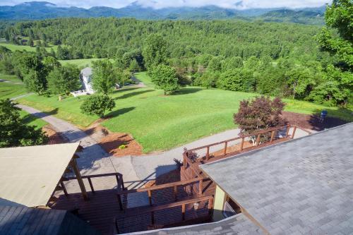 Hilltop Haven