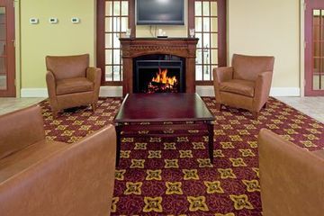 Holiday Inn Express Hotel & Suites Quincy I-10