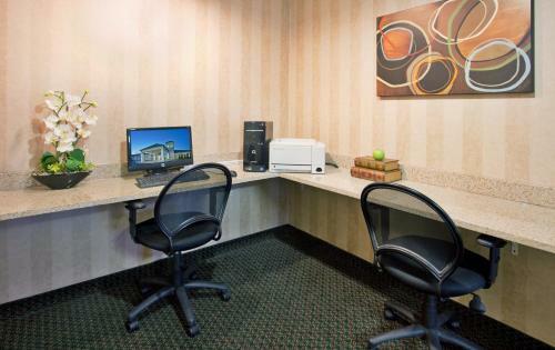Hotel Holiday Inn Express Germantown (Nw Milwaukee)