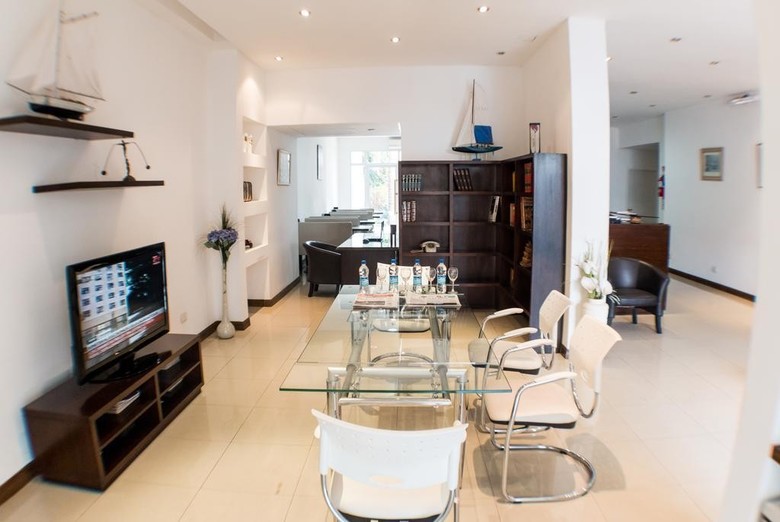 Hotel Nu�ez Suites