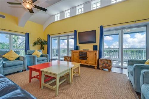 Homes-200 Seabreeze
