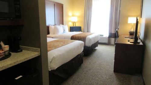 Hotel Comfort Inn & Suites