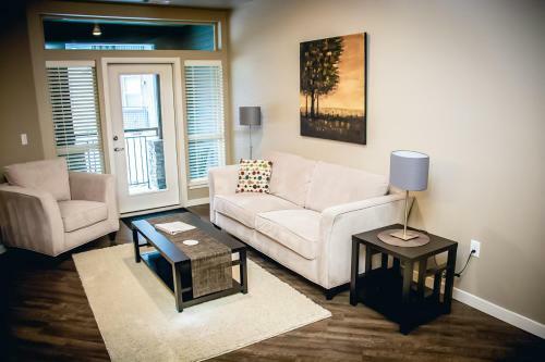 The District At Parkcenter Apartments
