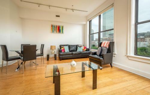 Downtown Boston Furnished Apartment