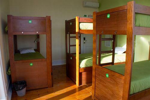 Hostal Lisb'on Hostel