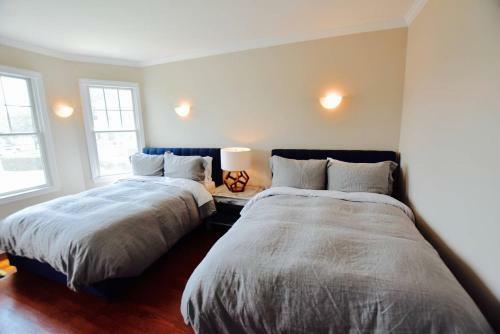 Apartamento Stayloom's Saltspray Luxury | Beachfront
