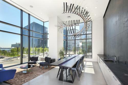Apartamentos Oakwood At Watermark Seaport