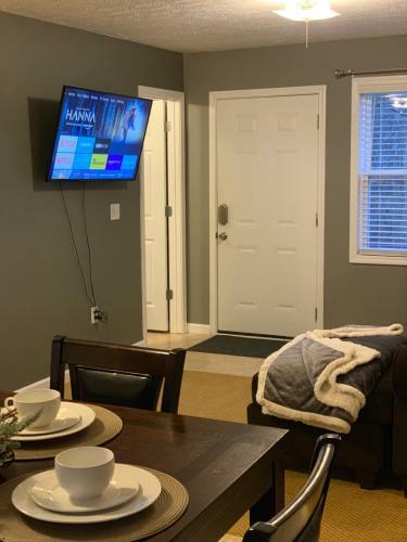 Jackson Apartments A