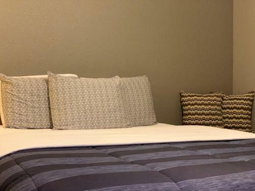 Jackson Apartments Unit C